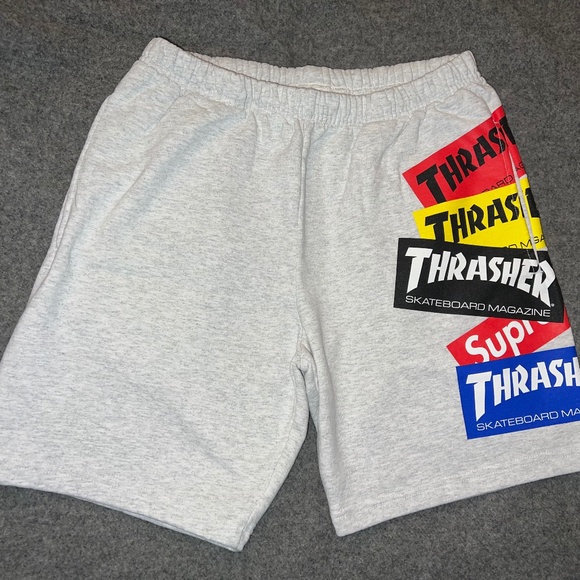 SUPREME x THRASHER FW21 "Multi Logo Sweatshort" SMALL - Picture 1 of 8
